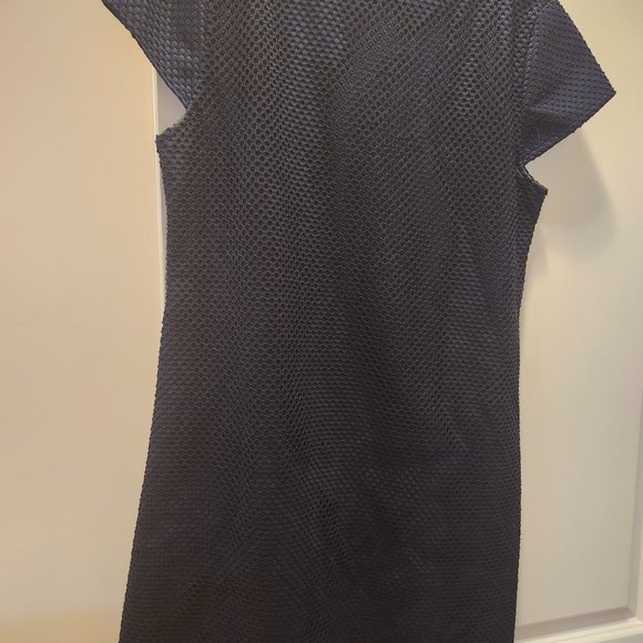 Dress - Picture 3 of 5